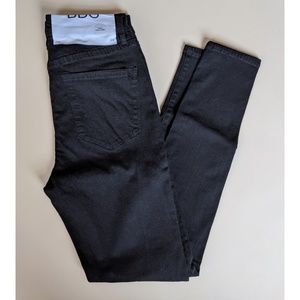 Urban Outfitters BDG high rise twig jeans size 27